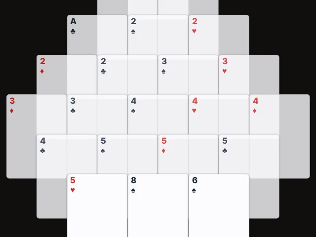 Static preview of the Pyramid Solitaire game board.